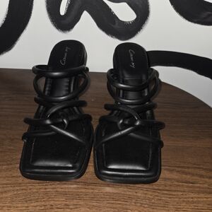 Circus by Sam Edelman Black Strappy Square-Toe Sandals